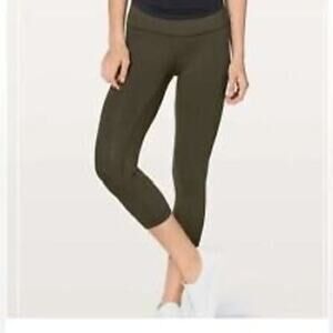 Lululemon Wunder Under High Rise Crop 21" Size 8 Dark Olive